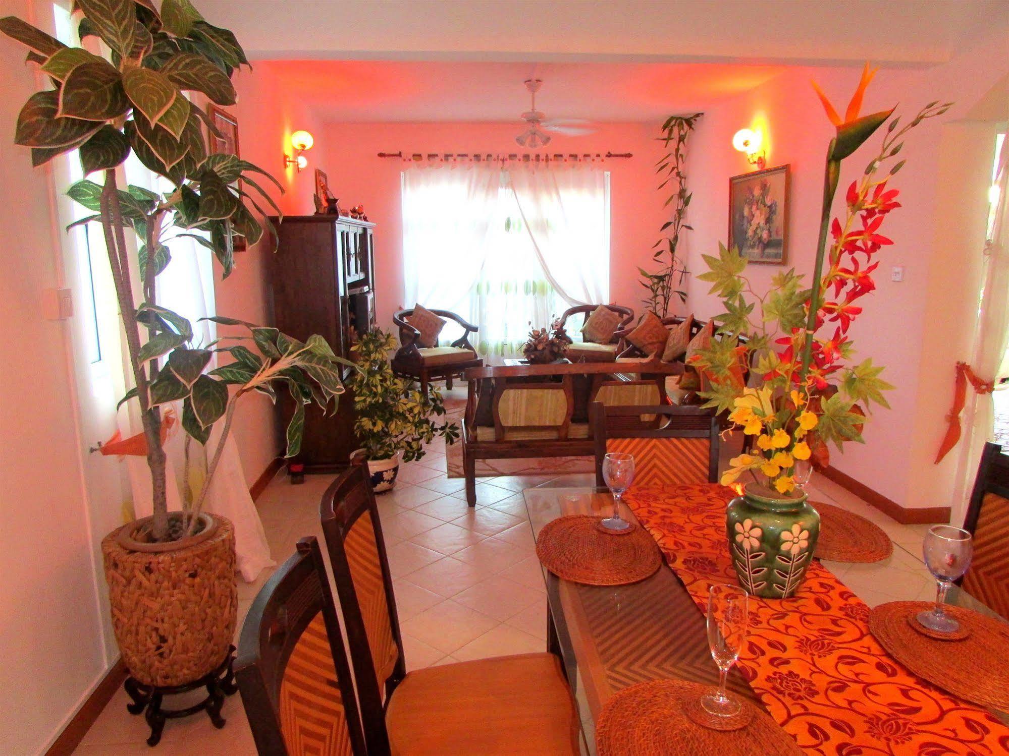 Golden Rod Villa เบลล์ แมร์ ภายนอก รูปภาพ