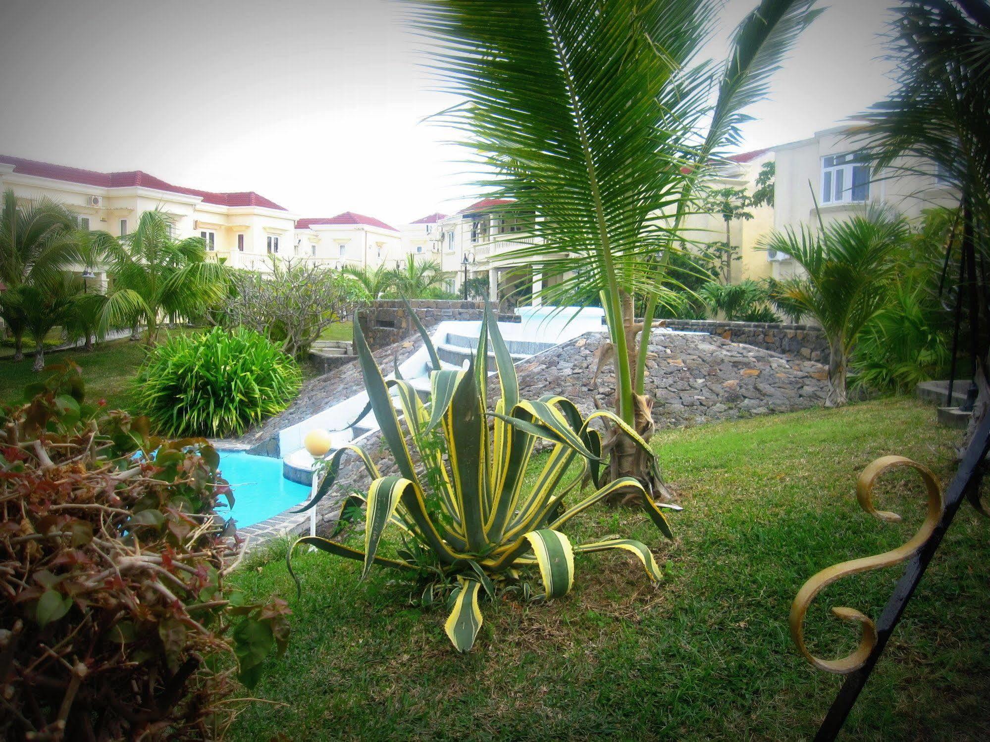 Golden Rod Villa เบลล์ แมร์ ภายนอก รูปภาพ